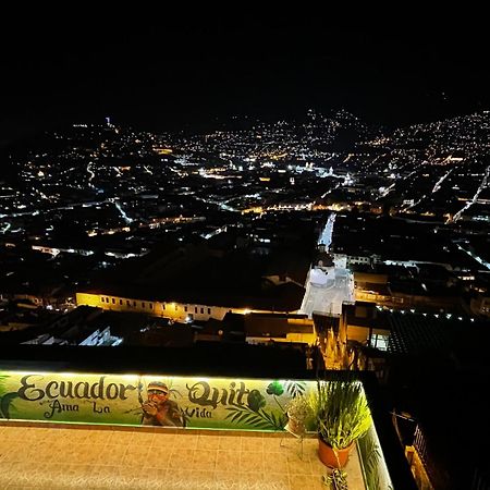 Itchimbia Garden Con La Mejor Vista De Quito Y Spa Exterior foto